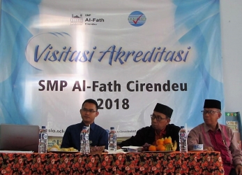 Akreditasi SMP Al-Fath Cirendeu 2018