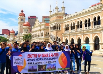 Edutrip SMP Al-Fath Cirendeu ke Kuala Lumpur